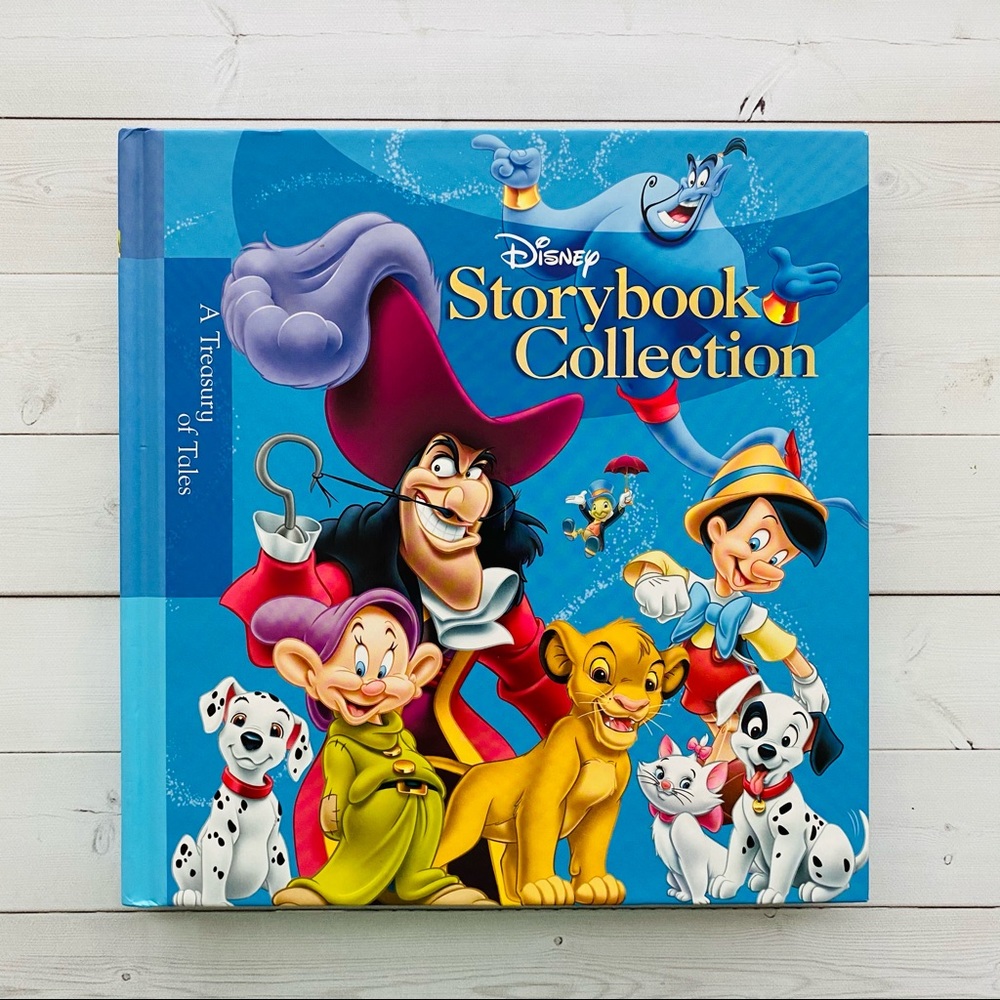 Walt Disney Storybook Collection. 21 stories in one hardcover book. Bambi, Lion